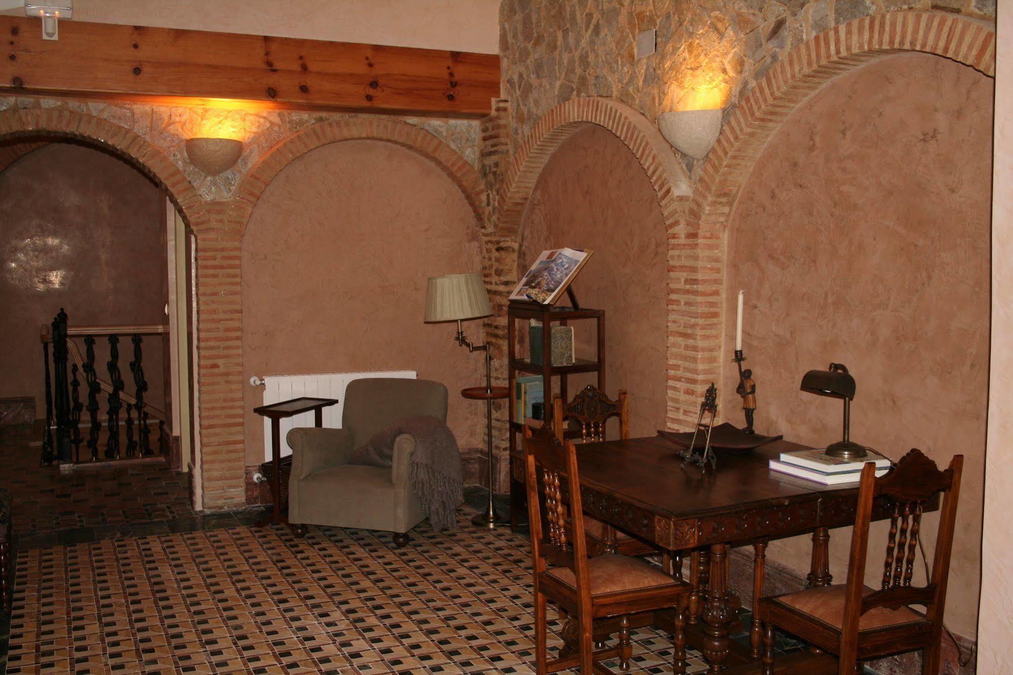 Hotel Casa Babel Villalonga Ngoại thất bức ảnh